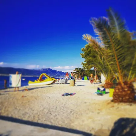 Luxury Malea With Jacuzzi And Sauna, By The Sea * Trogir