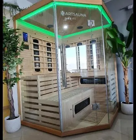 Appartamento Luxury Malea With Jacuzzi And Sauna, By The Sea Traù